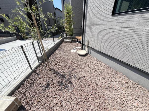 綾瀬市深谷中２丁目 戸建 庭