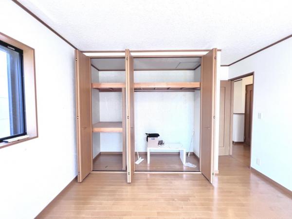 平塚市岡崎 中古戸建 収納