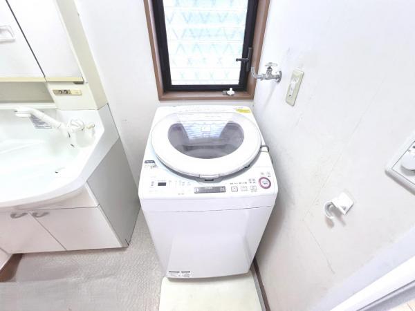 平塚市岡崎 中古戸建 ランドリースペース