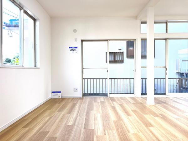 平塚市横内 中古戸建 リビングダイニング