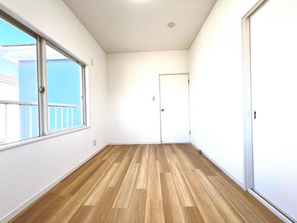 平塚市横内 中古戸建 洋室