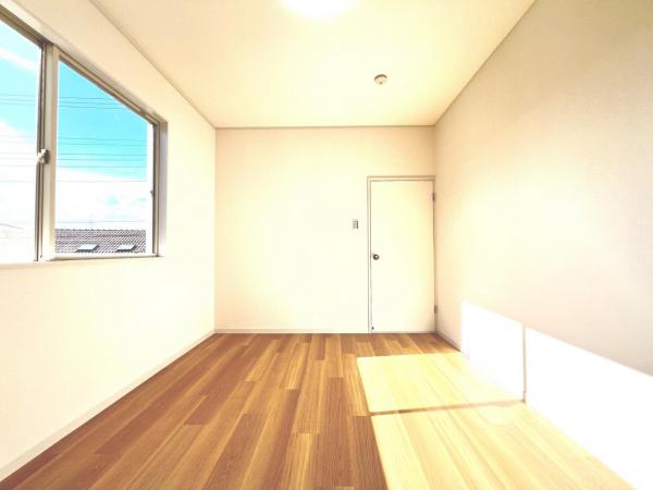 平塚市横内 中古戸建 洋室