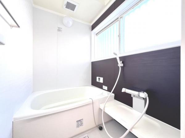 平塚市横内 中古戸建 浴室