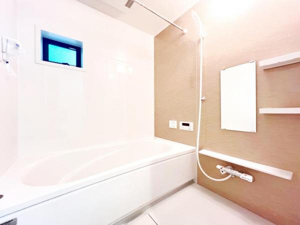 川崎市宮前区犬蔵２丁目 戸建 浴室