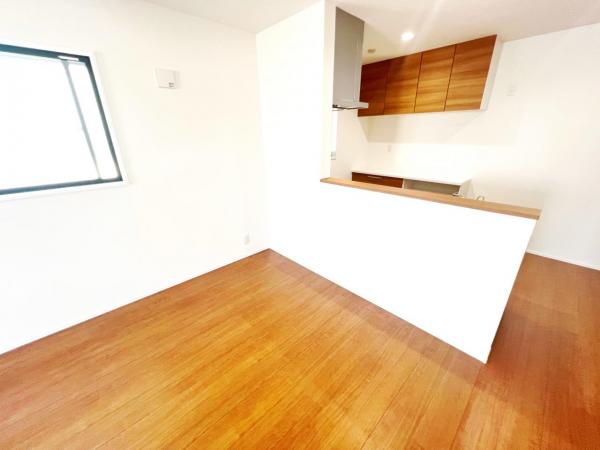 川崎市宮前区犬蔵２丁目 戸建 ダイニングキッチン