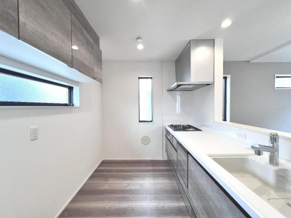 日野市多摩平５丁目　戸建 キッチン