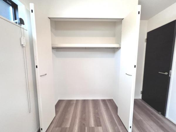 日野市多摩平５丁目　戸建 収納