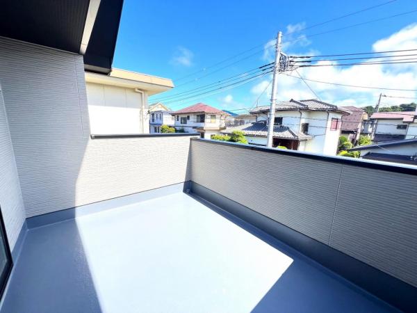横浜市栄区桂台南１丁目 戸建 バルコニー