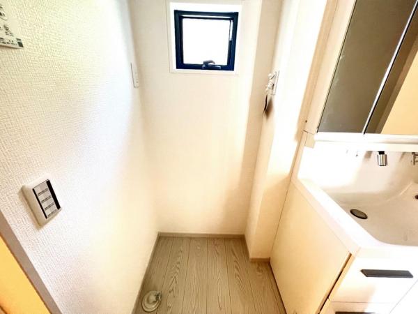 横浜市栄区桂台南１丁目 戸建 ランドリースペース