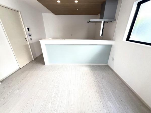 横浜市栄区桂台南１丁目 戸建 ダイニングキッチン