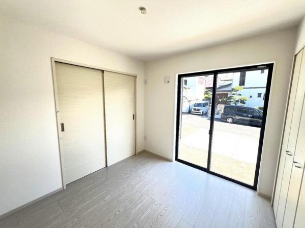 横浜市栄区桂台南１丁目 戸建 洋室