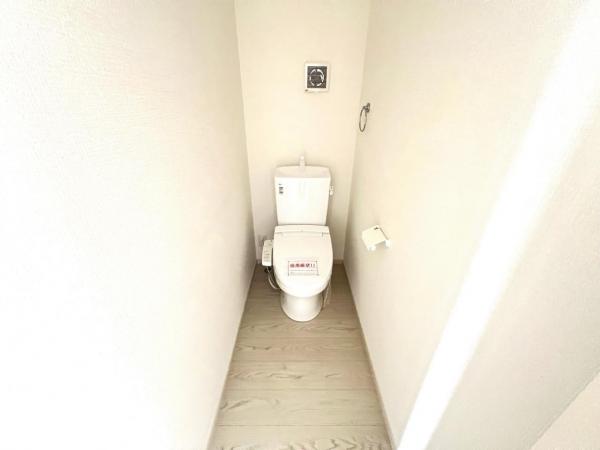 横浜市栄区桂台南１丁目 戸建 トイレ