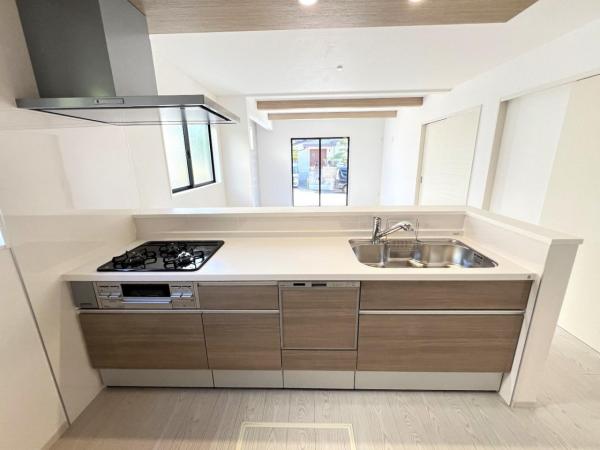 横浜市栄区桂台南１丁目 戸建 キッチン