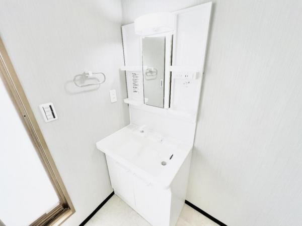 市原市ちはら台南５丁目 中古戸建 洗面化粧台