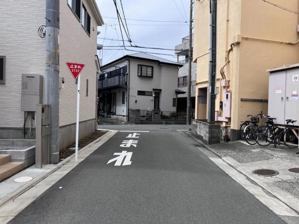 平塚市平塚3丁目23ーP1 前面道路含む現地写真
