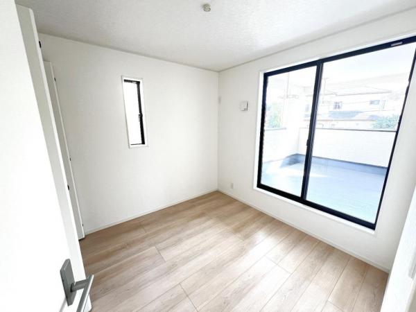 柏市新逆井 第8 子供部屋