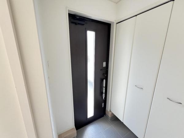 柏市新逆井 第8 玄関