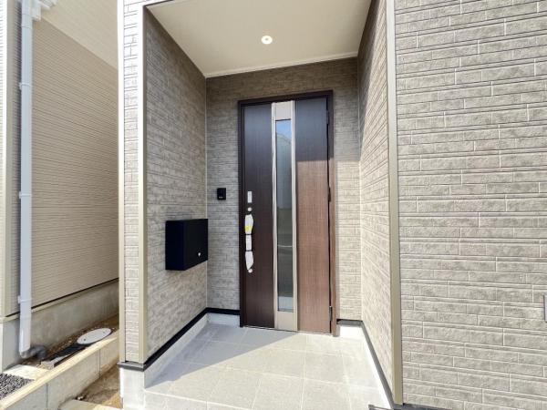 柏市新逆井 第8 玄関