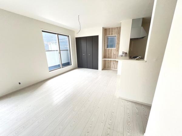 新築戸建 埼玉県川口市末広１丁目682-6 埼玉高速鉄道川口元郷駅 5,399万円