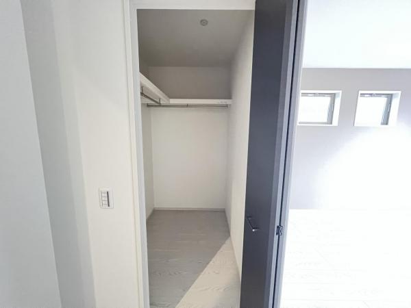 藤沢市高倉6期 ウォークインクローゼット