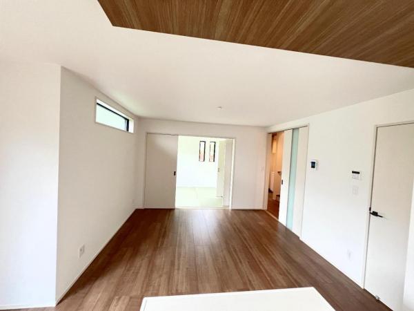 新築戸建 神奈川県横浜市金沢区釜利谷西５丁目 京急本線金沢文庫駅 5,580万円