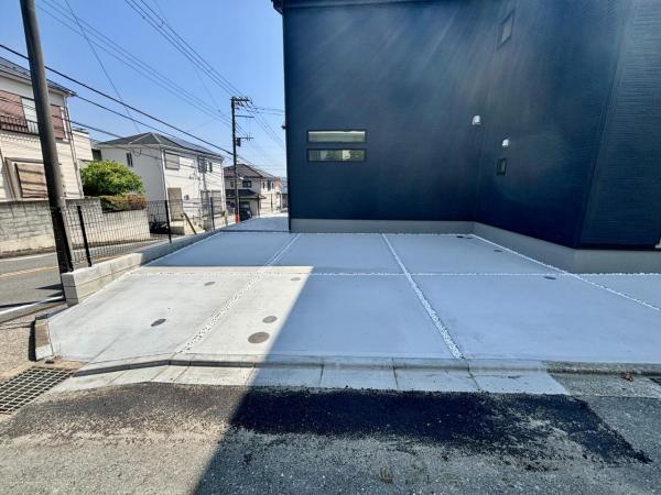 横浜市金沢区高舟台２丁目 戸建 駐車場