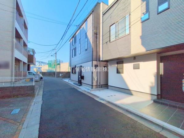 足立千住緑町235 