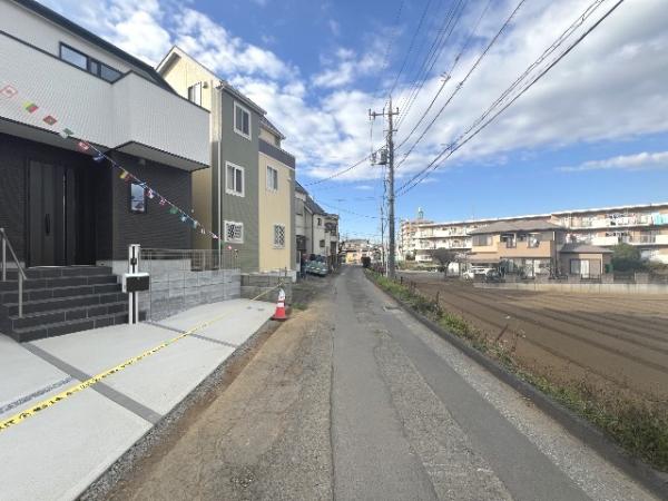 富士見市第1羽沢 前面道路含む現地写真