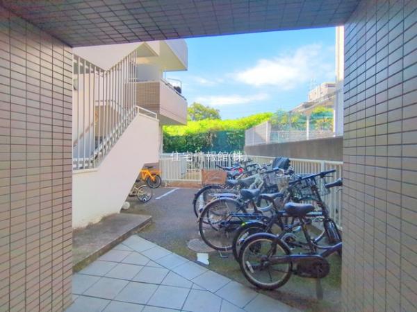 戸塚ダイカンプラザ 