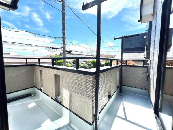 伊勢原市串橋 中古戸建 バルコニー