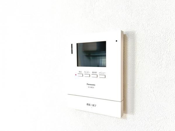 伊勢原市串橋 中古戸建 TVモニター付きインターフォン