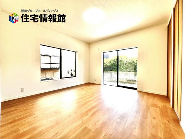 伊勢原市串橋 中古戸建 リビング