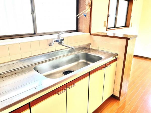 伊勢原市坪ノ内 中古戸建 キッチン