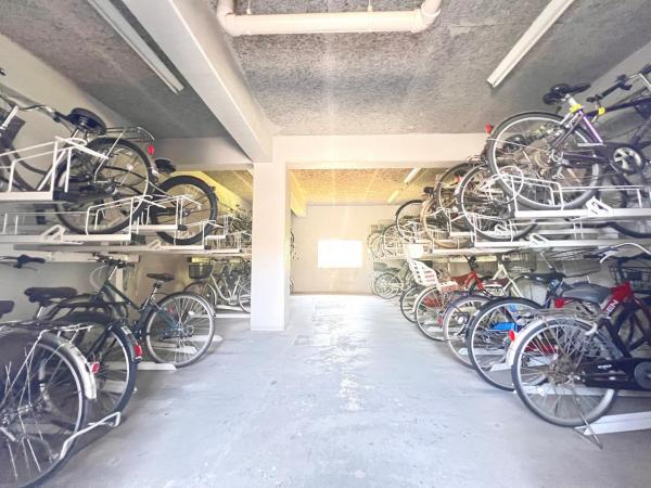 ライオンズマンション茅ケ崎第3 駐輪場