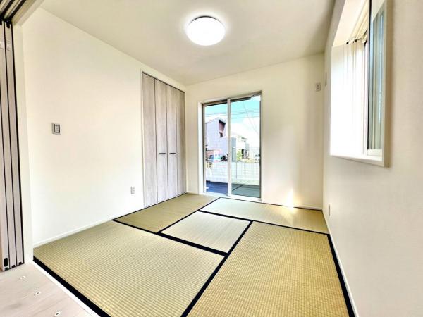 伊勢原市沼目４丁目 戸建 和室