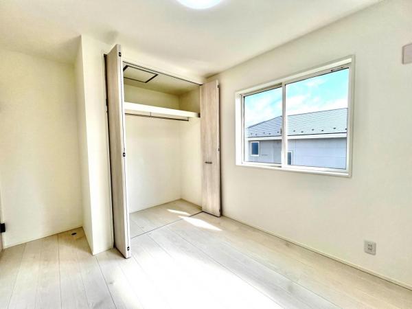 伊勢原市沼目４丁目 戸建 収納