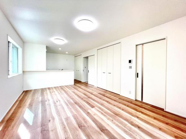 伊勢原市沼目４丁目 戸建 ダイニング