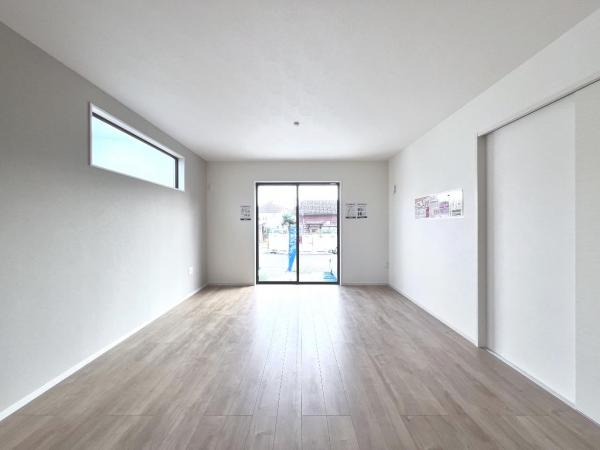 立川市西砂町2期 リビングダイニング