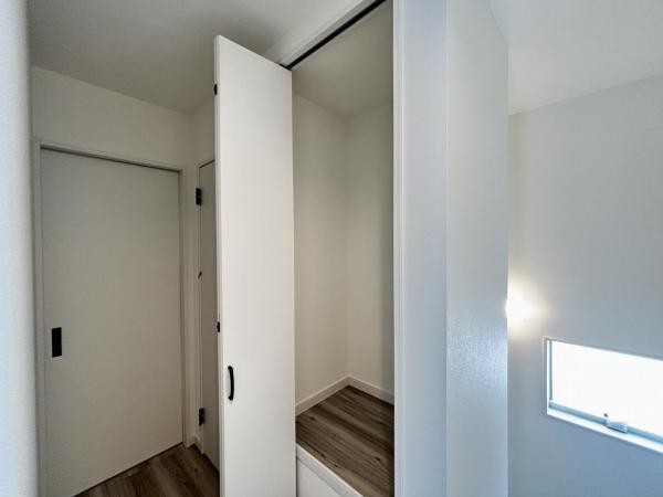 横須賀市舟倉２丁目 戸建 収納