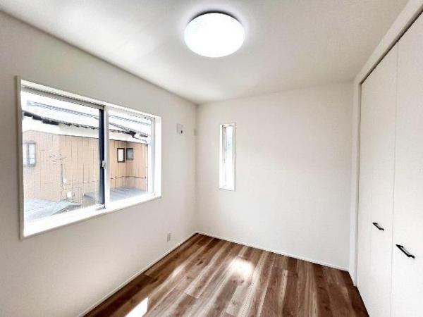伊勢原市沼目４丁目 戸建 子供部屋