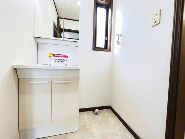 横浜市瀬谷区北新 中古戸建 ランドリースペース