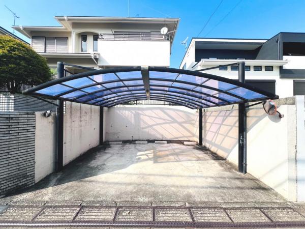 伊勢原市高森台２丁目 中古戸建 駐車場