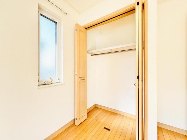 木更津市港南台４丁目 中古戸建 収納