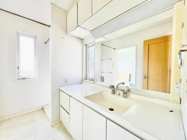 木更津市港南台４丁目 中古戸建 洗面化粧台