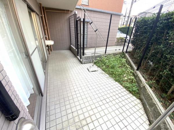 ジェイパーク向ヶ丘メイプルハウス 庭