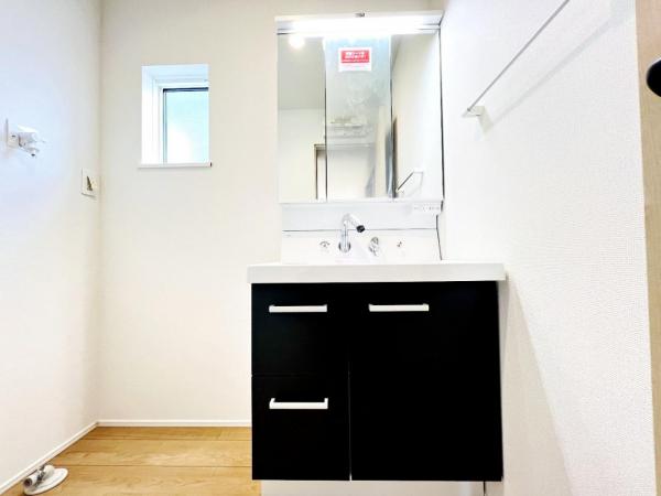 柏市酒井根23ー1期 洗面化粧台