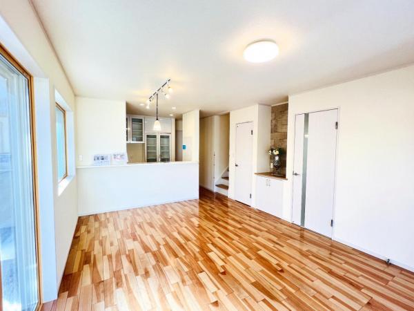 新築戸建 神奈川県横浜市港南区日限山３丁目 横浜市営地下鉄ブルーライン上永谷駅 5,280万円