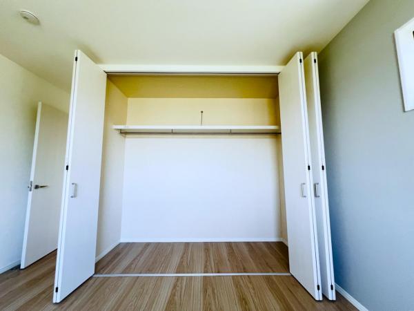 綾瀬市深谷中２丁目 戸建 収納