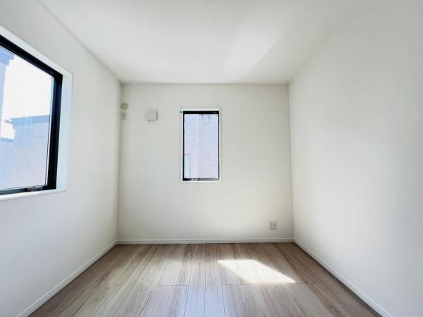 綾瀬市深谷中２丁目 戸建 子供部屋