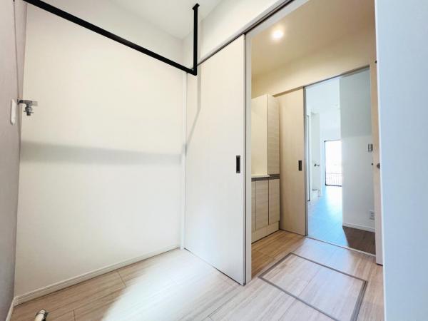 綾瀬市深谷中２丁目 戸建 ランドリースペース